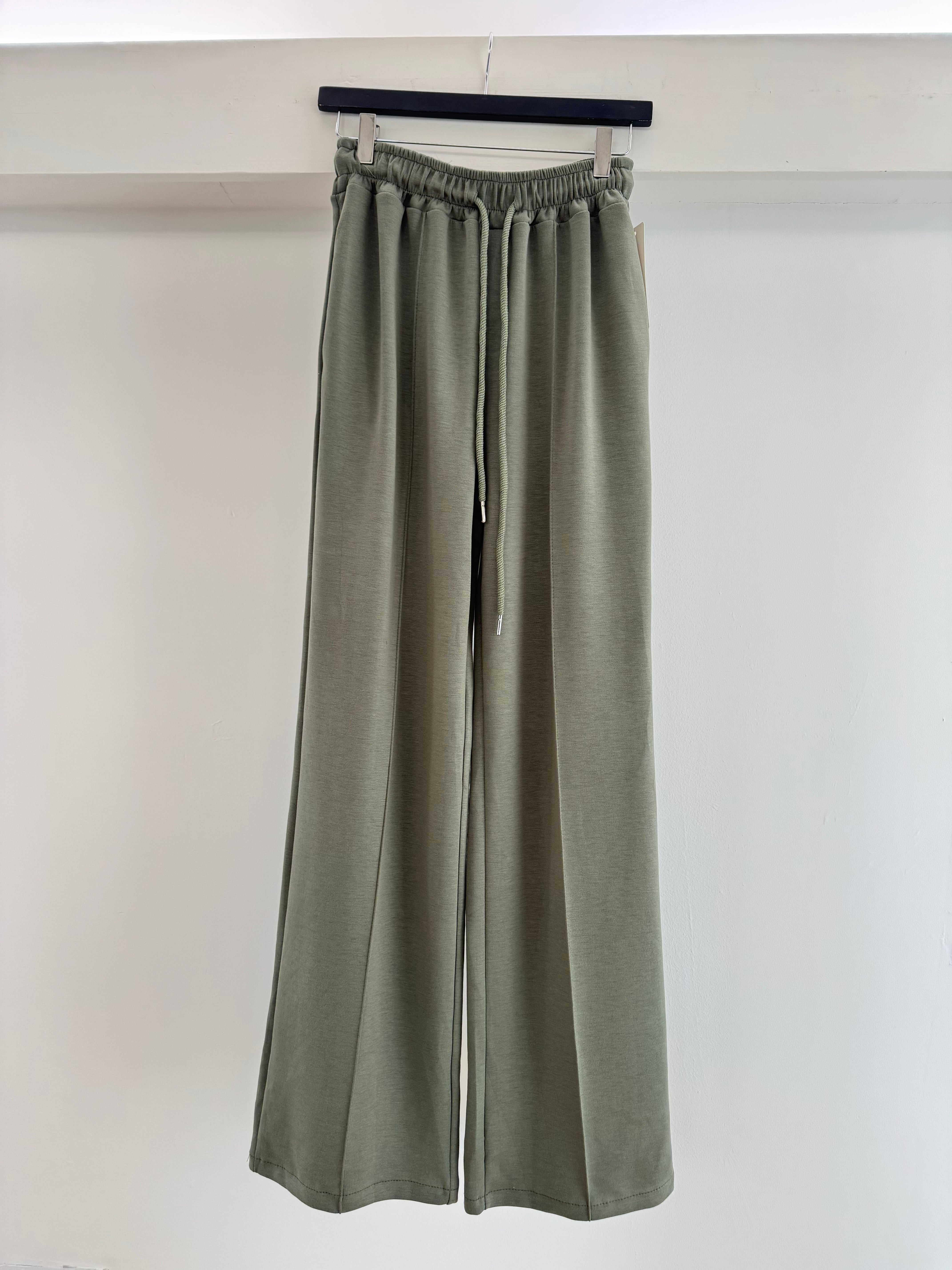Smart Wide Leg Joggers
