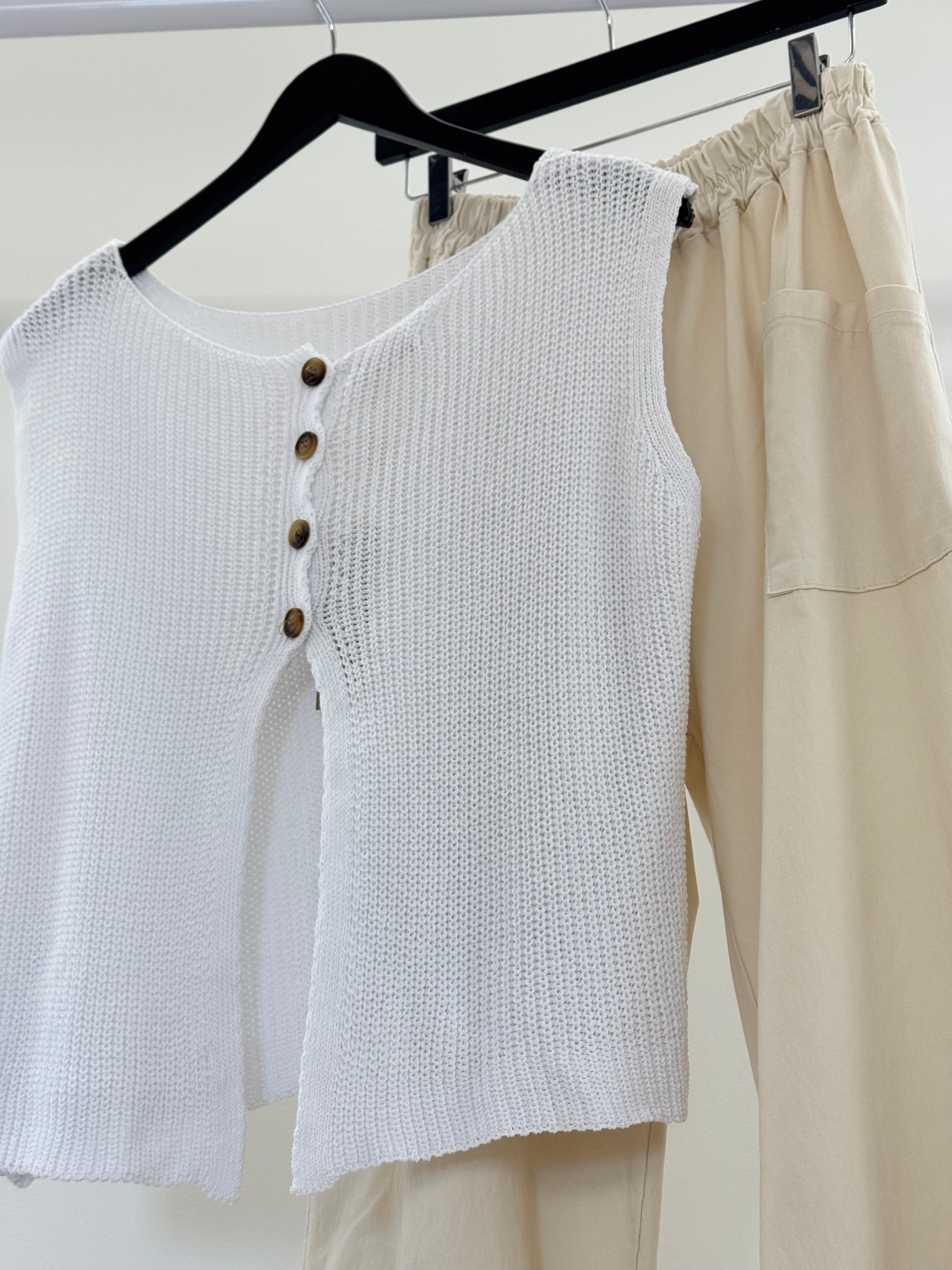 Cotton Knit Button Back Top